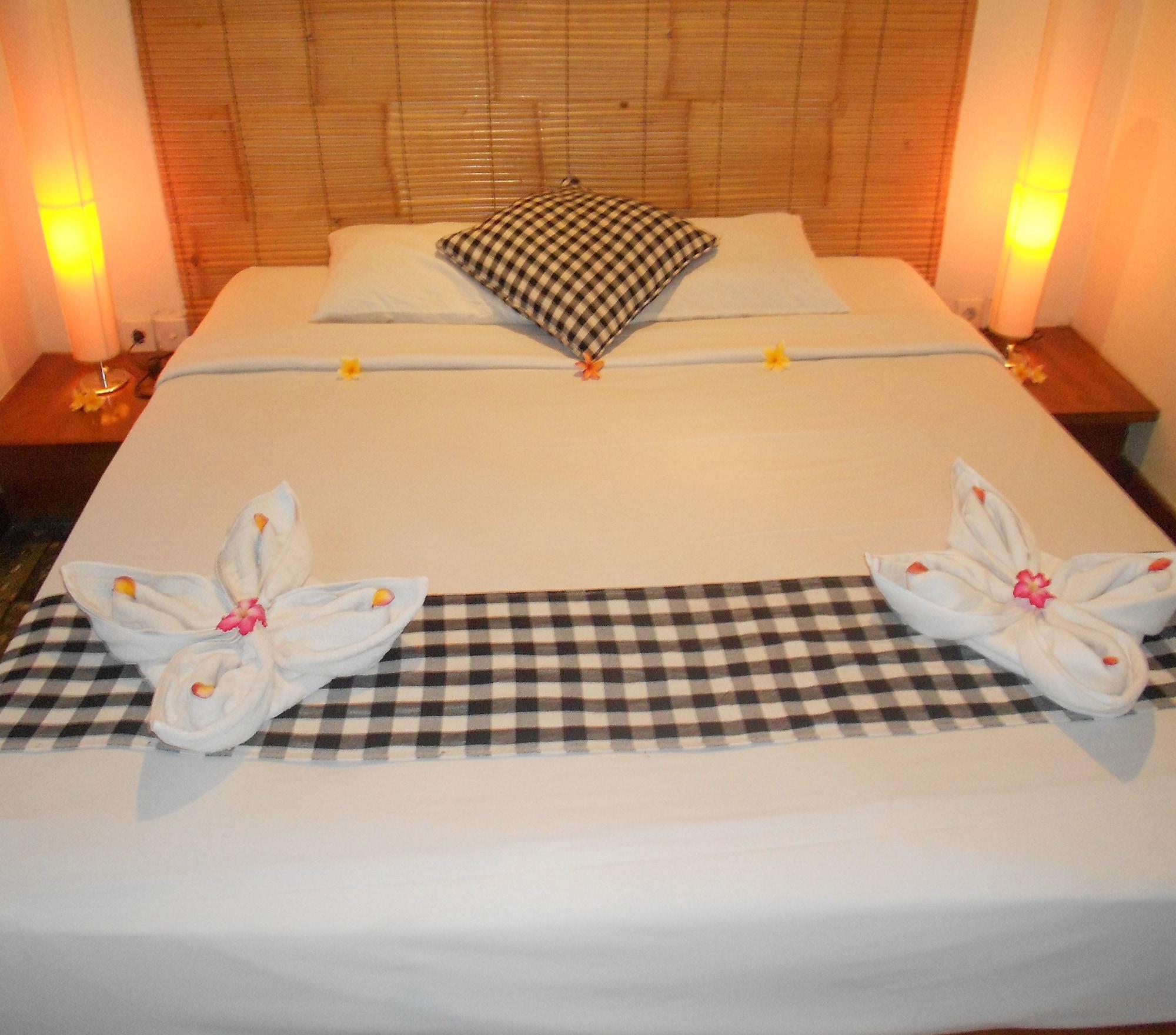 Legian Capital O 93809 Wida Hotel מראה חיצוני תמונה