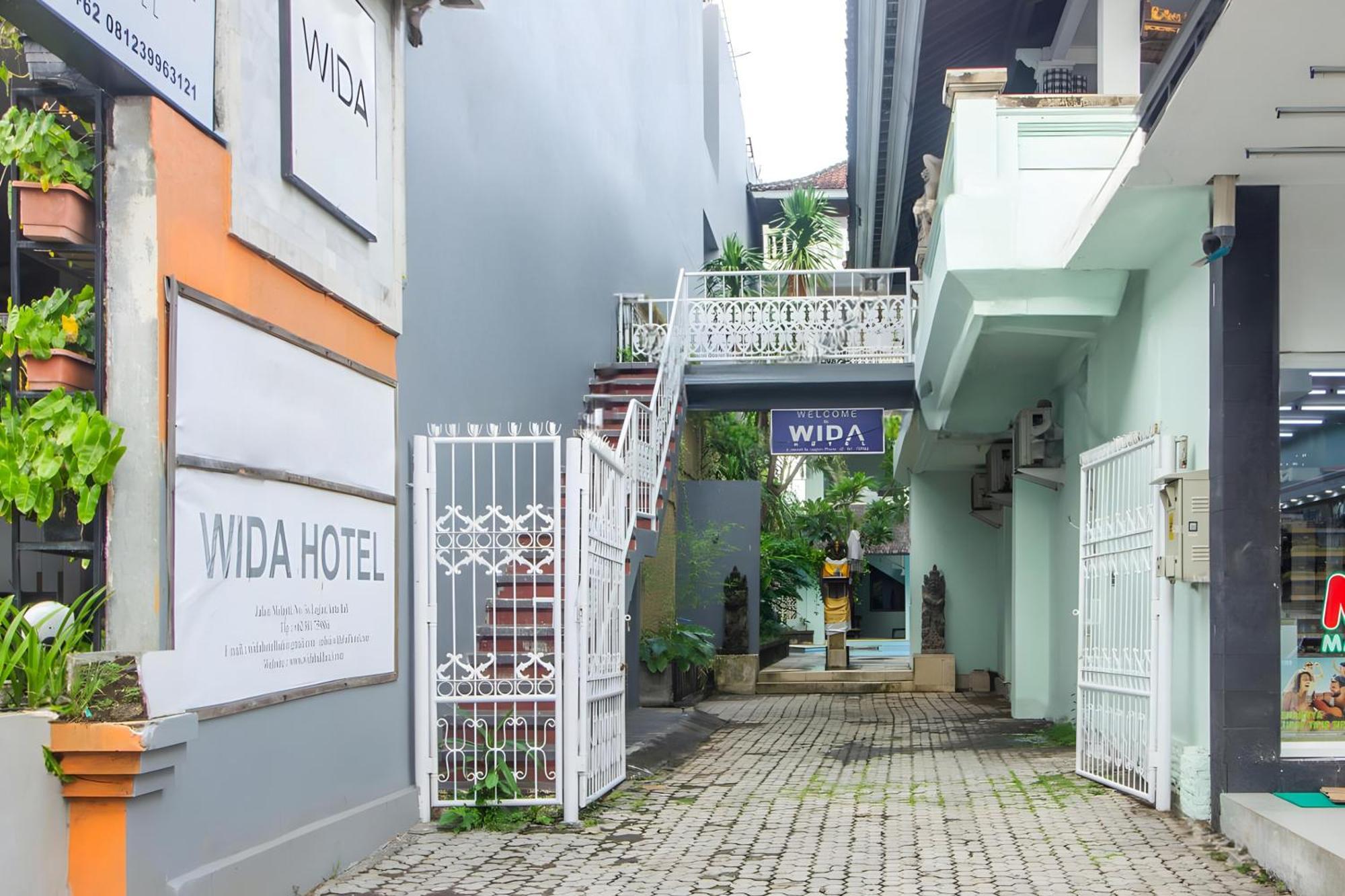 Legian Capital O 93809 Wida Hotel מראה חיצוני תמונה