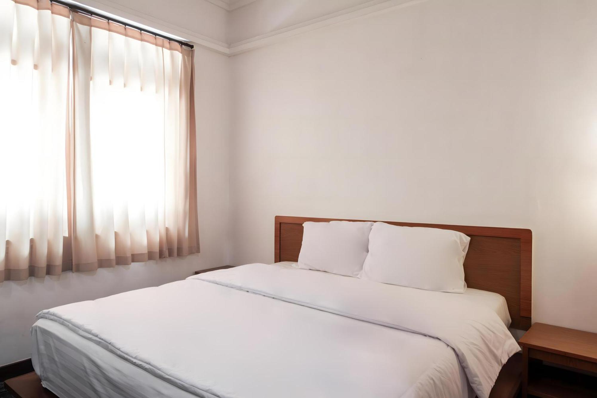 Legian Capital O 93809 Wida Hotel מראה חיצוני תמונה