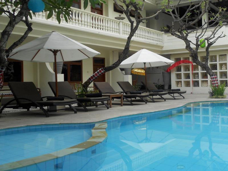 Legian Capital O 93809 Wida Hotel מראה חיצוני תמונה